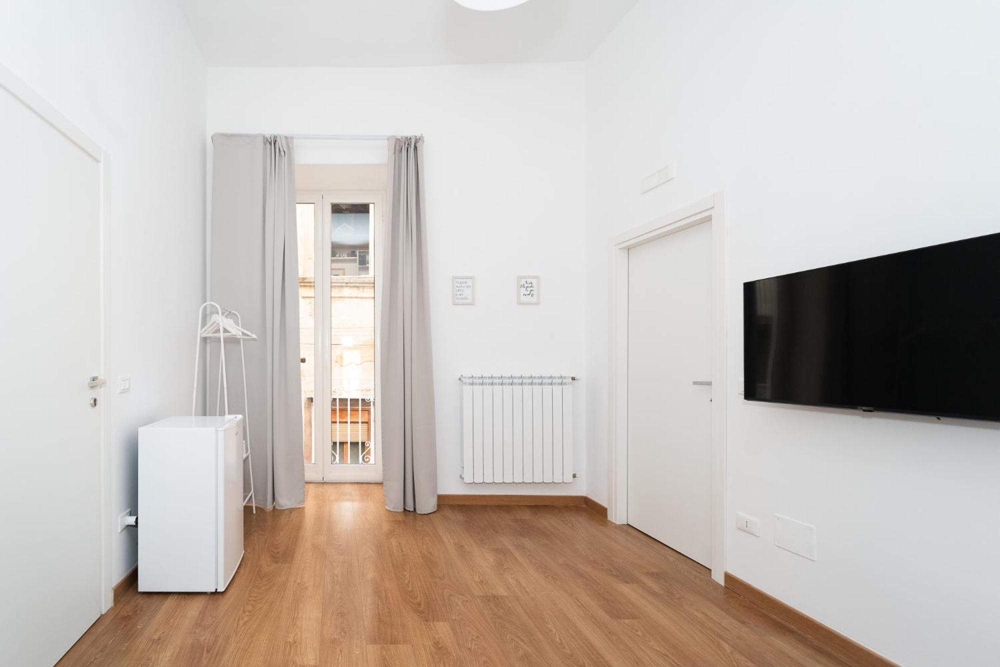 Home Smart Rent Appartamento Nei Pressi Di Via Toledo 2 Camere Da Letto 나폴리 외부 사진